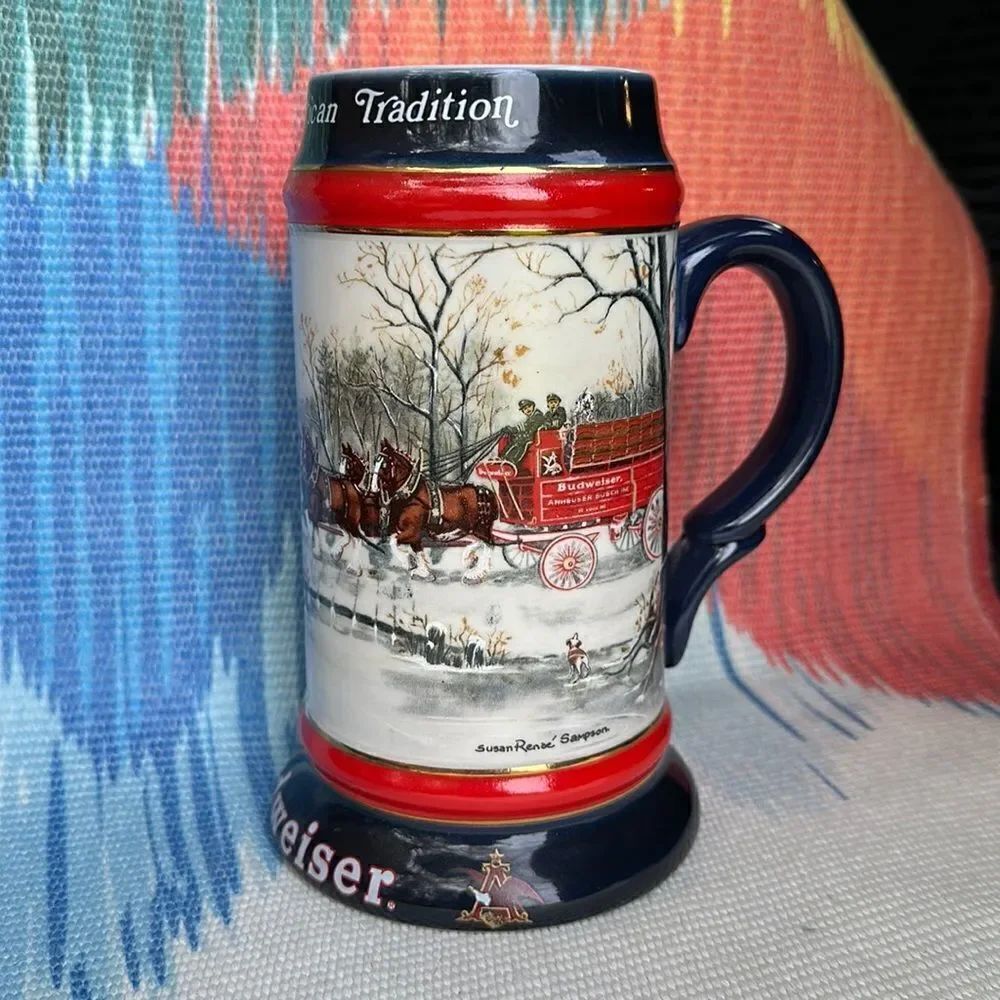 Vintage 1990 Budweiser Beer Stein “An American Tradition” Clydesdales